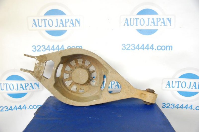 Рычаг задней подвески поперечный нижний задний левый INFINITI M35/M45 04-10 Рычаг задней подвески поперечный нижний задний левый INFINITI M35/M45 04-10