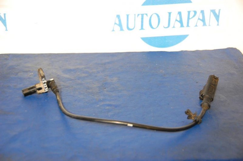 Датчик ABS задний правый INFINITI M35/M45 04-10 Б/У