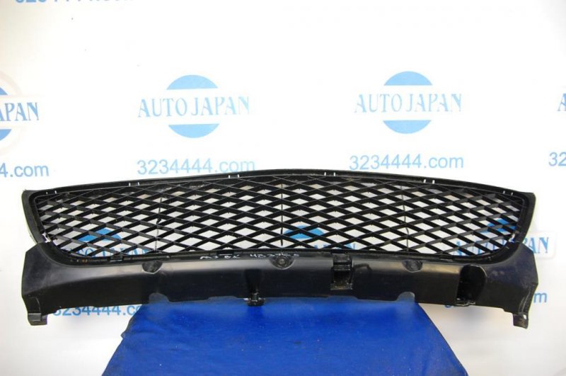 Запчасть решетка переднего бампера MAZDA 3 BK 03-08 BN8V-50-1T0B Б/У Решетка переднего бампера MAZDA 3 BK 03-08 BN8V-50-1T0B Б/У