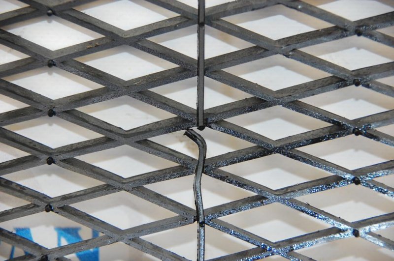 Решетка переднего бампера 3 BK 03-08 Решетка переднего бампера 3 BK 03-08