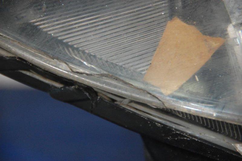 Фара передняя правая 3 BK 03-08