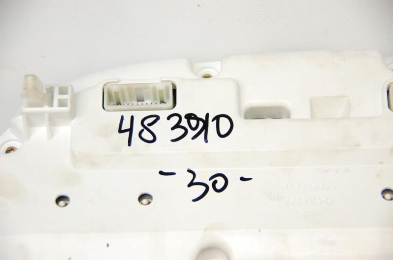 Панель приборов TOYOTA CAMRY 30 02-06