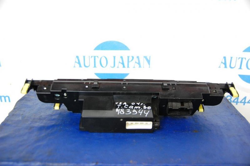 Блок управления печкой CAMRY 30 02-06 Блок управления печкой CAMRY 30 02-06
