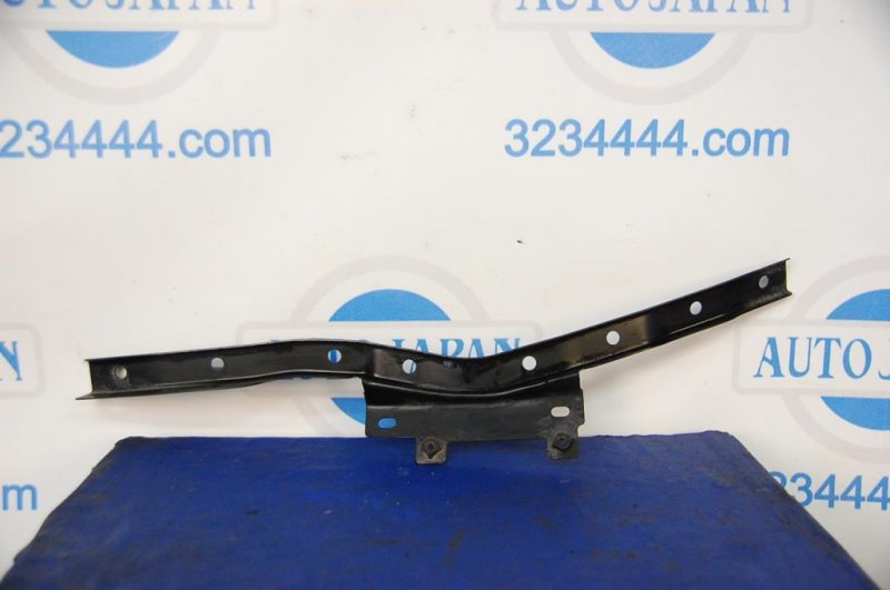 Кронштейн крепления фары передний левый MITSUBISHI OUTLANDER XL 05-13