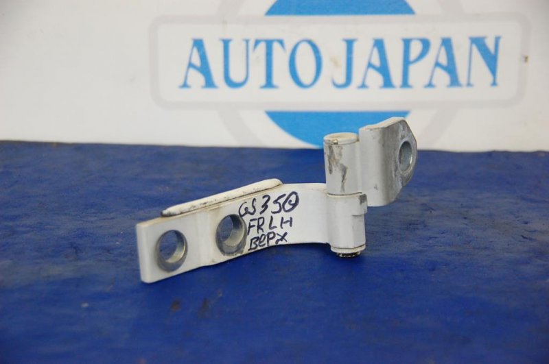 Запчасть петля двери верхняя передняя левая LEXUS GS350 GS300 05-11 Б/У Петля двери верхняя передняя левая LEXUS GS350 GS300 05-11 Б/У