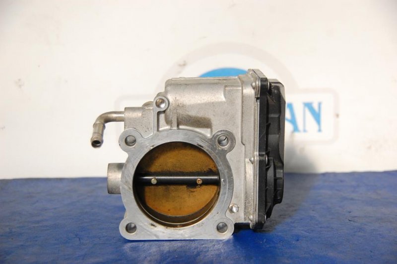 Дроссельная заслонка LEXUS GS350 GS300 05-11