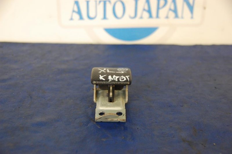 Ручка открывания капота MITSUBISHI OUTLANDER XL 05-13 Б/У