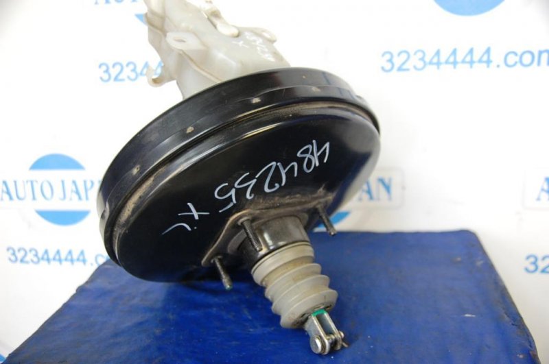 Вакуумный усилитель тормозов MITSUBISHI OUTLANDER XL 05-13 4630A093 Б/У