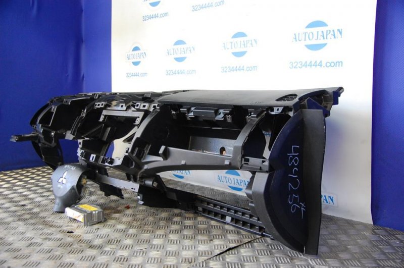 Подушка безопасности в руль OUTLANDER XL 05-13