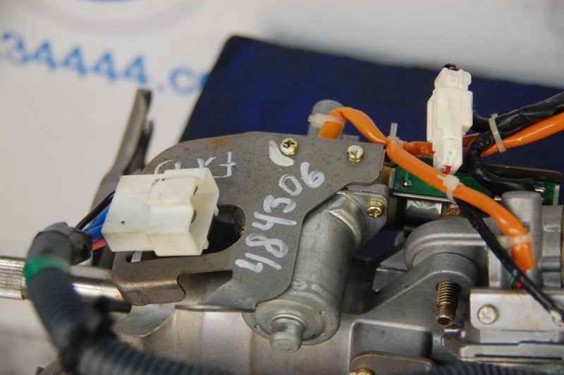 Рулевой вал FX S50 03-08 Рулевой вал FX S50 03-08