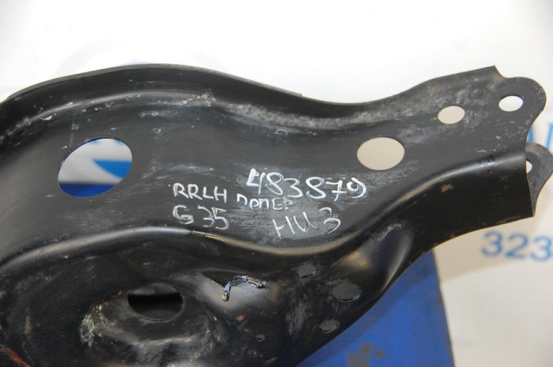 Рычаг задней подвески поперечный нижний задний левый G35 03-07