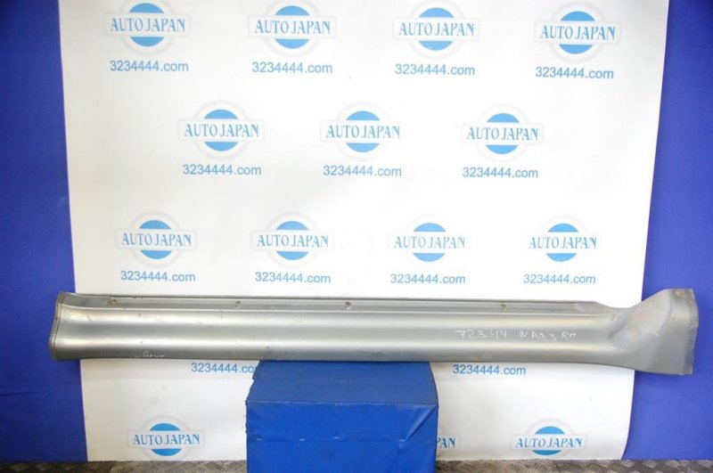 Запчасть накладка порога наружная правая MITSUBISHI PAJERO 99-06 MN117300XB Б/У Накладка порога наружная правая MITSUBISHI PAJERO 99-06 MN117300XB Б/У