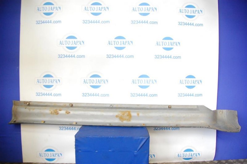 Накладка порога наружная левая PAJERO 99-06 Накладка порога наружная левая PAJERO 99-06