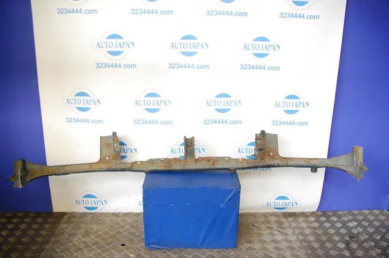 Панель передняя MITSUBISHI PAJERO 99-06