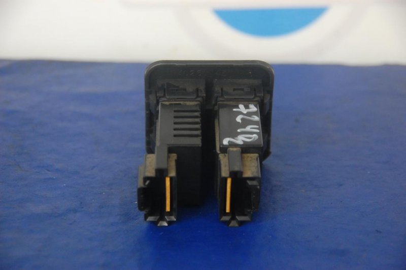 Кнопка PAJERO 99-06 Кнопка PAJERO 99-06