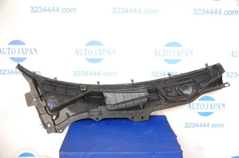 Пластик под лобовое стекло / Жабо левый INFINITI FX S50 03-08 66863-CG01A Б/У