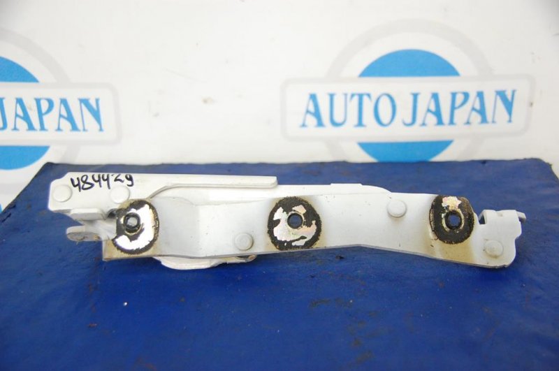 Петля капота левая MITSUBISHI GALANT 03-12 Б/У