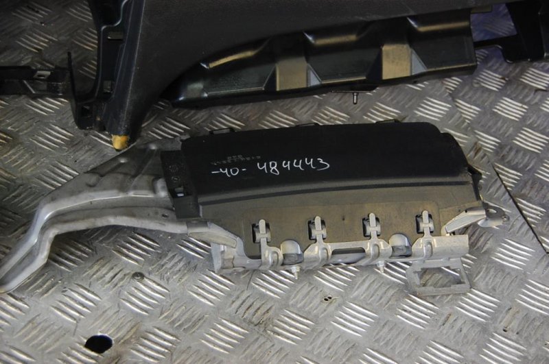 Комплект безопасности CAMRY 40 06-11