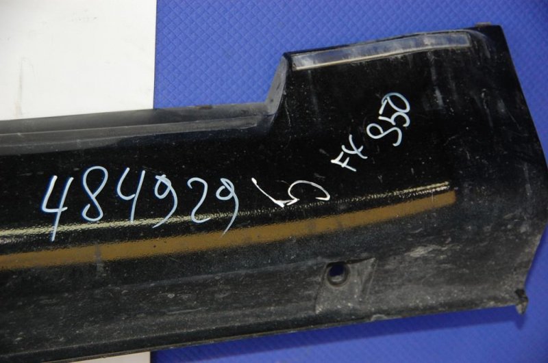 Накладка порога наружная правая FX S50 03-08