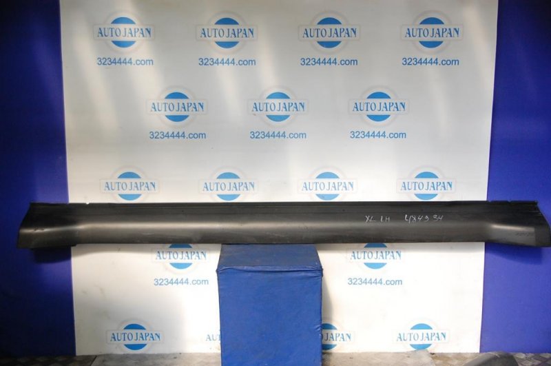 Накладка порога наружная левая MITSUBISHI OUTLANDER XL 05-13 6512A025 Б/У