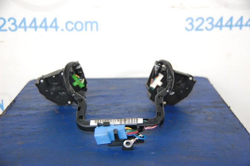 Кнопки на руль LS460 06-12