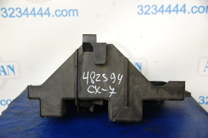 Запчасть полка аккумулятора MAZDA CX-7 06-12 Б/У Полка аккумулятора MAZDA CX-7 06-12 Б/У