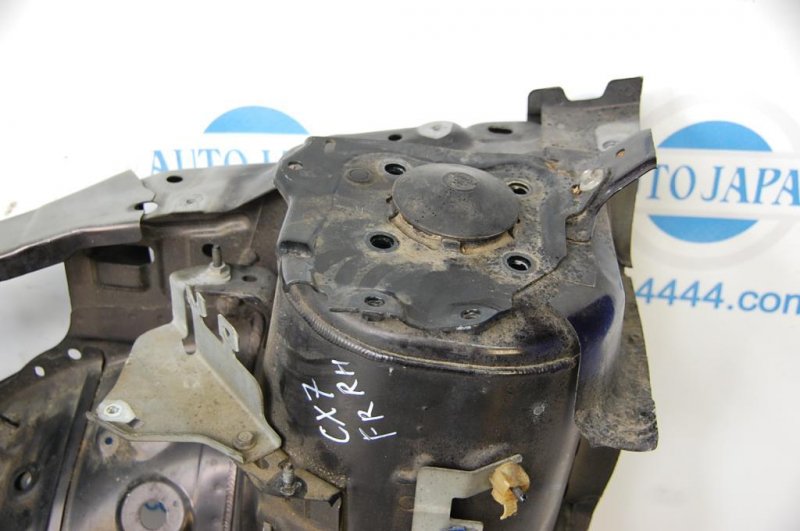 Четверть кузова передняя правый CX-7 06-12