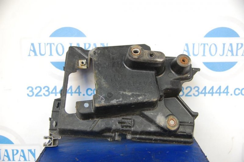Полка аккумулятора LEXUS GS350 GS300 05-11 Б/У