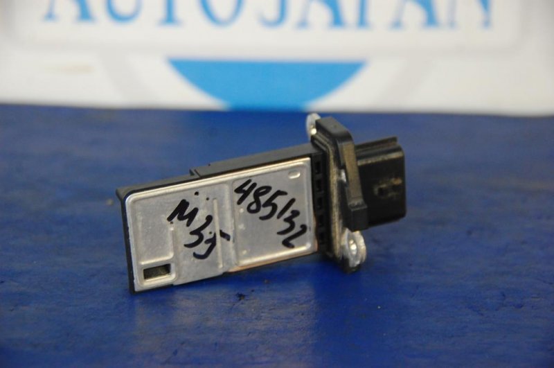 Запчасть расходомер воздуха INFINITI M35/M45 04-10 22680-7S000 Б/У Расходомер воздуха INFINITI M35/M45 04-10 22680-7S000 Б/У