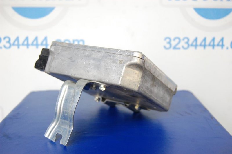 Блок управления электроусилителем руля RAV4 05-12