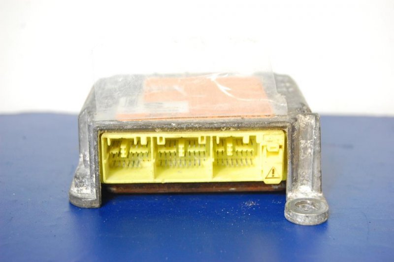 Блок управления AIRBAG NISSAN LEAF 10-17