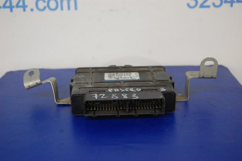 Блок управления ABS MITSUBISHI PAJERO 99-06