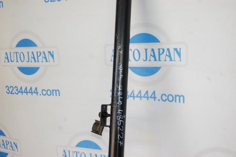 Рычаг задней подвески продольный задний левый GX470 02-09 Рычаг задней подвески продольный задний левый GX470 02-09