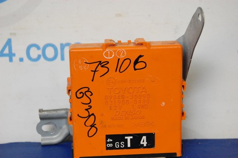 Блок управления освещением LEXUS GS350 GS300 05-11 89940-30090 Б/У