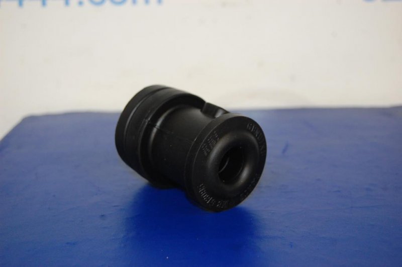 Сайлентблок передний GALANT 87-93