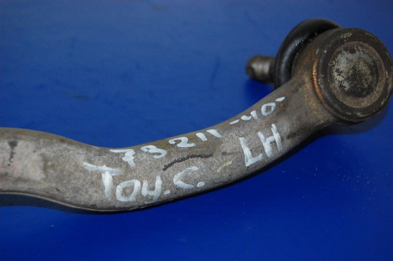 Рулевой наконечник левый CAMRY 40 06-11