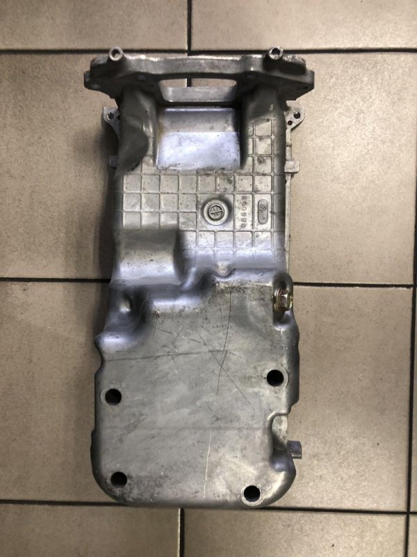 Поддон двигателя MITSUBISHI PAJERO SPORT 96-09 MD370209 Б/У