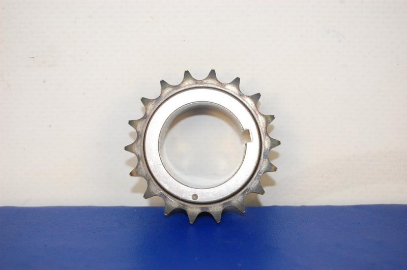 Запчасть распредвал TOYOTA COROLLA 150 06-13 13521-37010 Б/У Распредвал TOYOTA COROLLA 150 06-13 13521-37010 Б/У