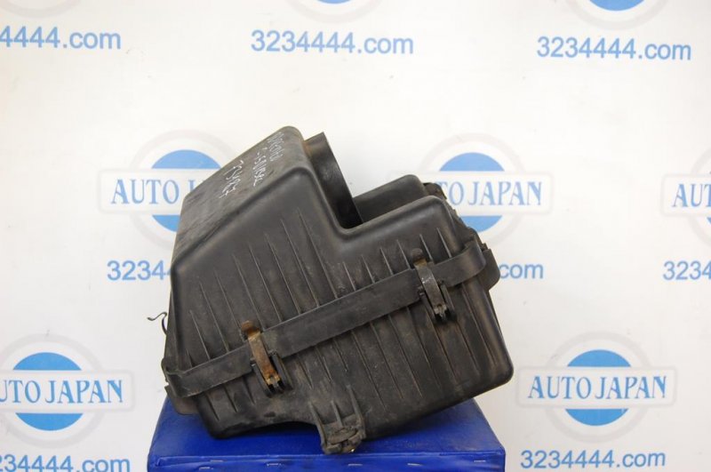 Запчасть корпус воздушного фильтра KIA SORENTO BL 02-09 Б/У Корпус воздушного фильтра KIA SORENTO BL 02-09 Б/У