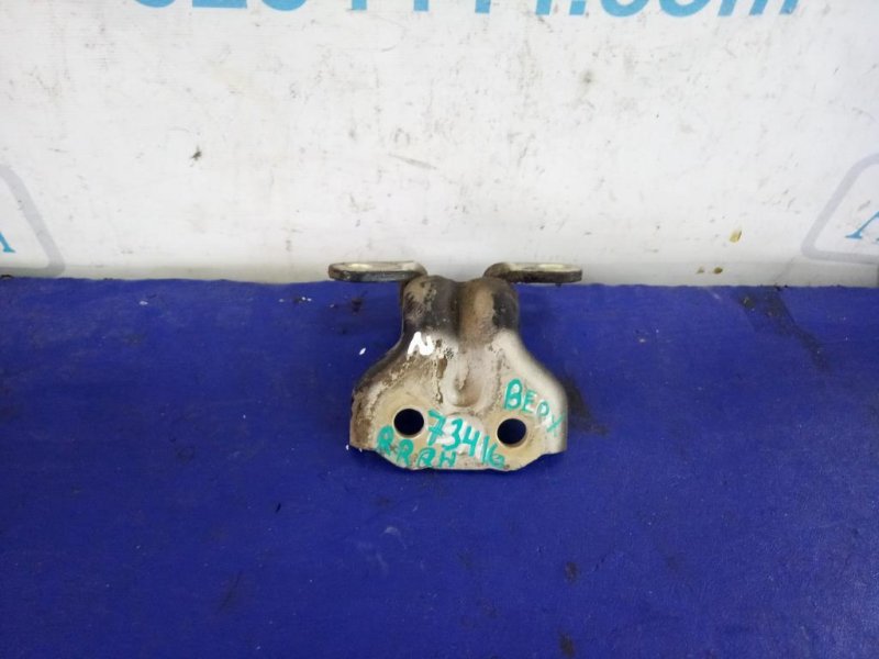 Петля двери верхняя задняя правая KIA SORENTO BL 02-09 Б/У