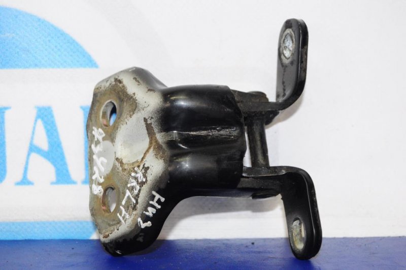 Петля двери нижняя задняя левая KIA SORENTO BL 02-09