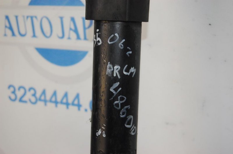 Амортизатор задний левый M35/M45 04-10