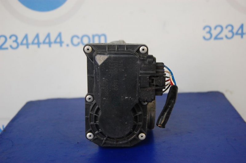 Дроссельная заслонка SUZUKI KIZASHI 09-14