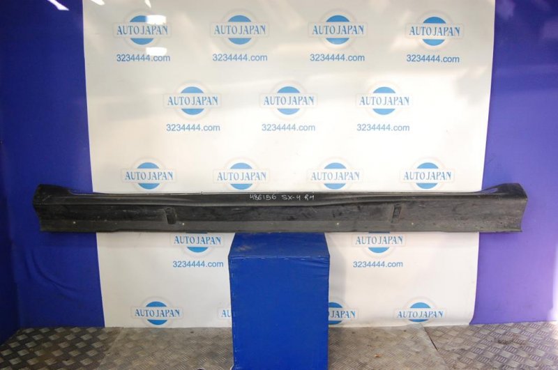 Накладка порога наружная правая SUZUKI SX4 06-13 77230-80J01-5PK Б/У