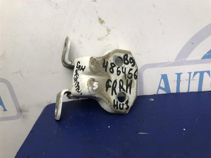 Петля двери нижняя передняя правая SUBARU TRIBECA B9 05-07 Б/У