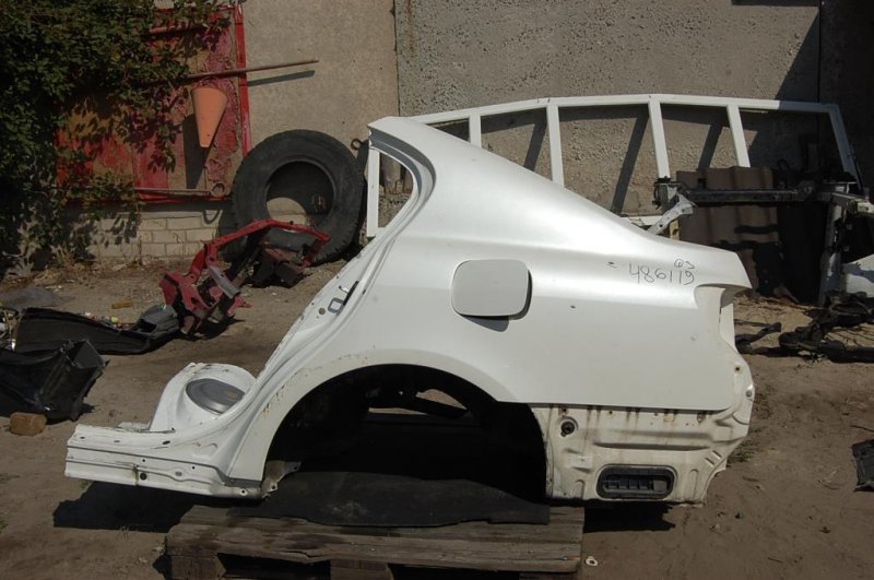 Четверть кузова задняя левый LEXUS GS350 GS300 05-11 61612-30A31 Б/У