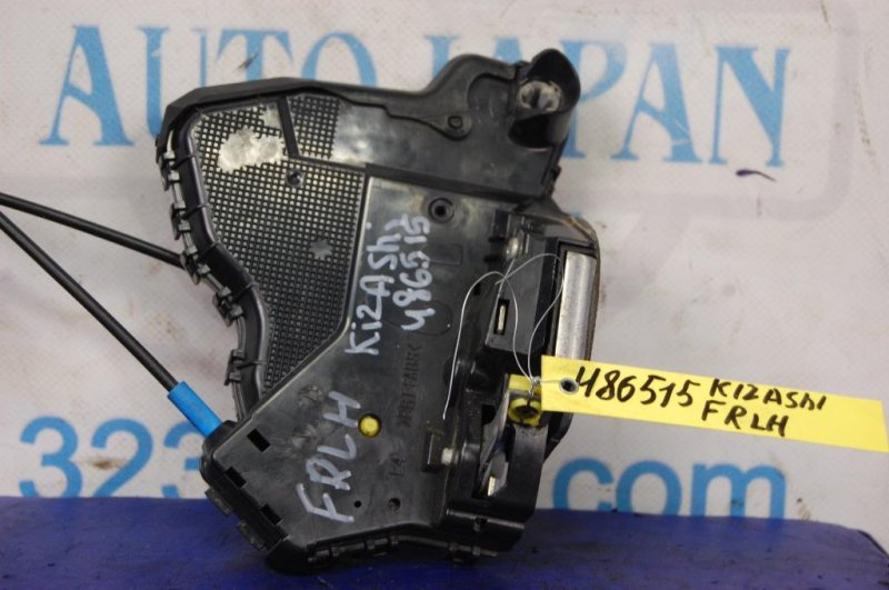 Замок двери передний левый SUZUKI KIZASHI 09-14 82250-57L33 Б/У