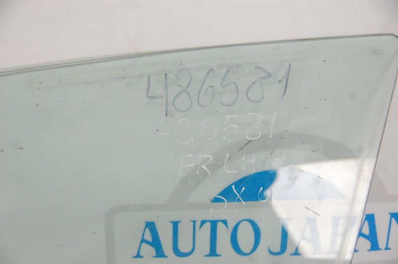Стекло двери переднее левое SUZUKI SX4 06-13 84536-80J00 Б/У