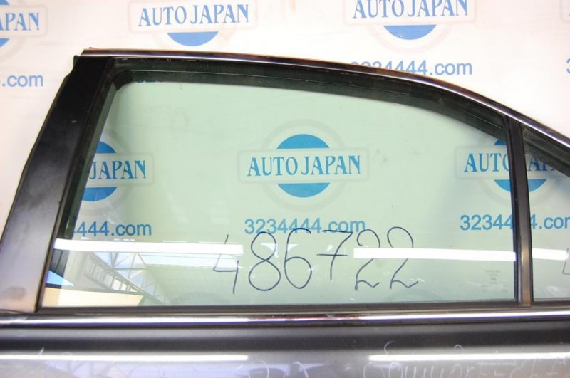 Стекло двери заднее левое TOYOTA CAMRY 40 06-11 Стекло двери заднее левое TOYOTA CAMRY 40 06-11