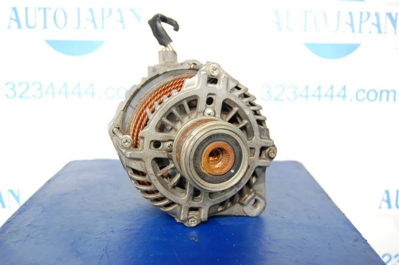 Запчасть генератор MITSUBISHI OUTLANDER XL 05-13 1800A288 Б/У Генератор MITSUBISHI OUTLANDER XL 05-13 1800A288 Б/У